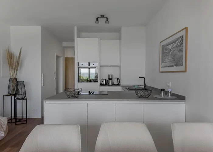 Objekt-nr 182 - - Kaiserallee Appartement